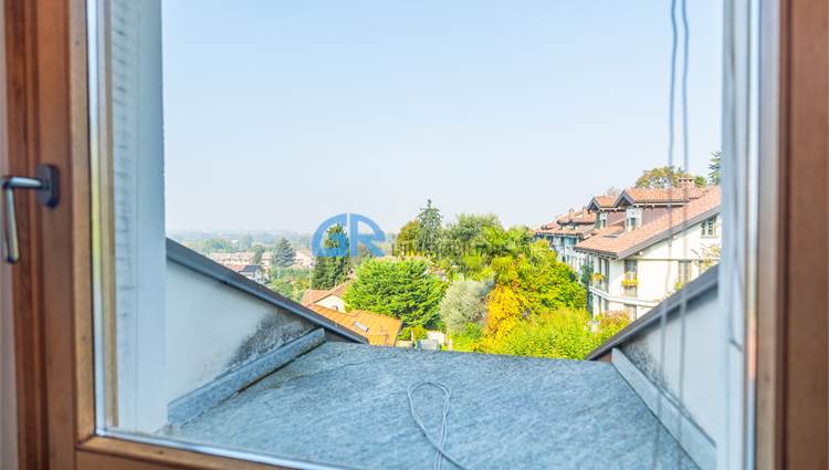 DETTAGLIO SERRAMENTO