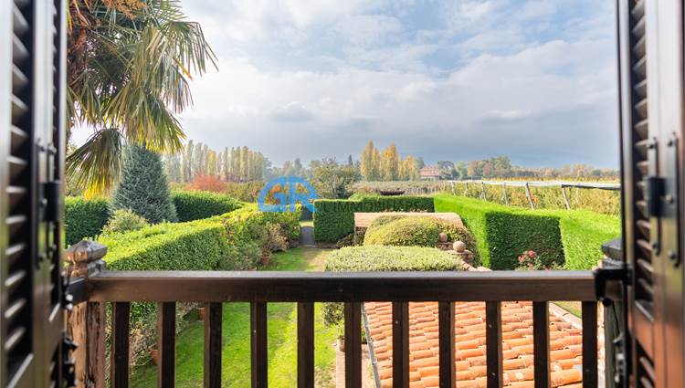 P. 1 - VISTA DAL BALCONE