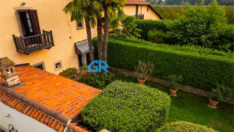 VISTA DAL DRONE SUL GIARDINO